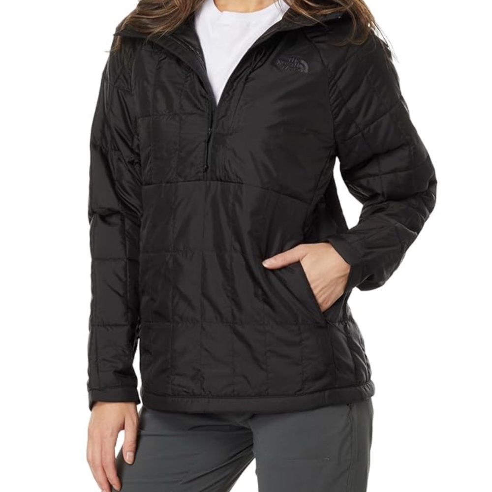 North Face Light Weight Black Half-Zip Pullover | Medium | Like New